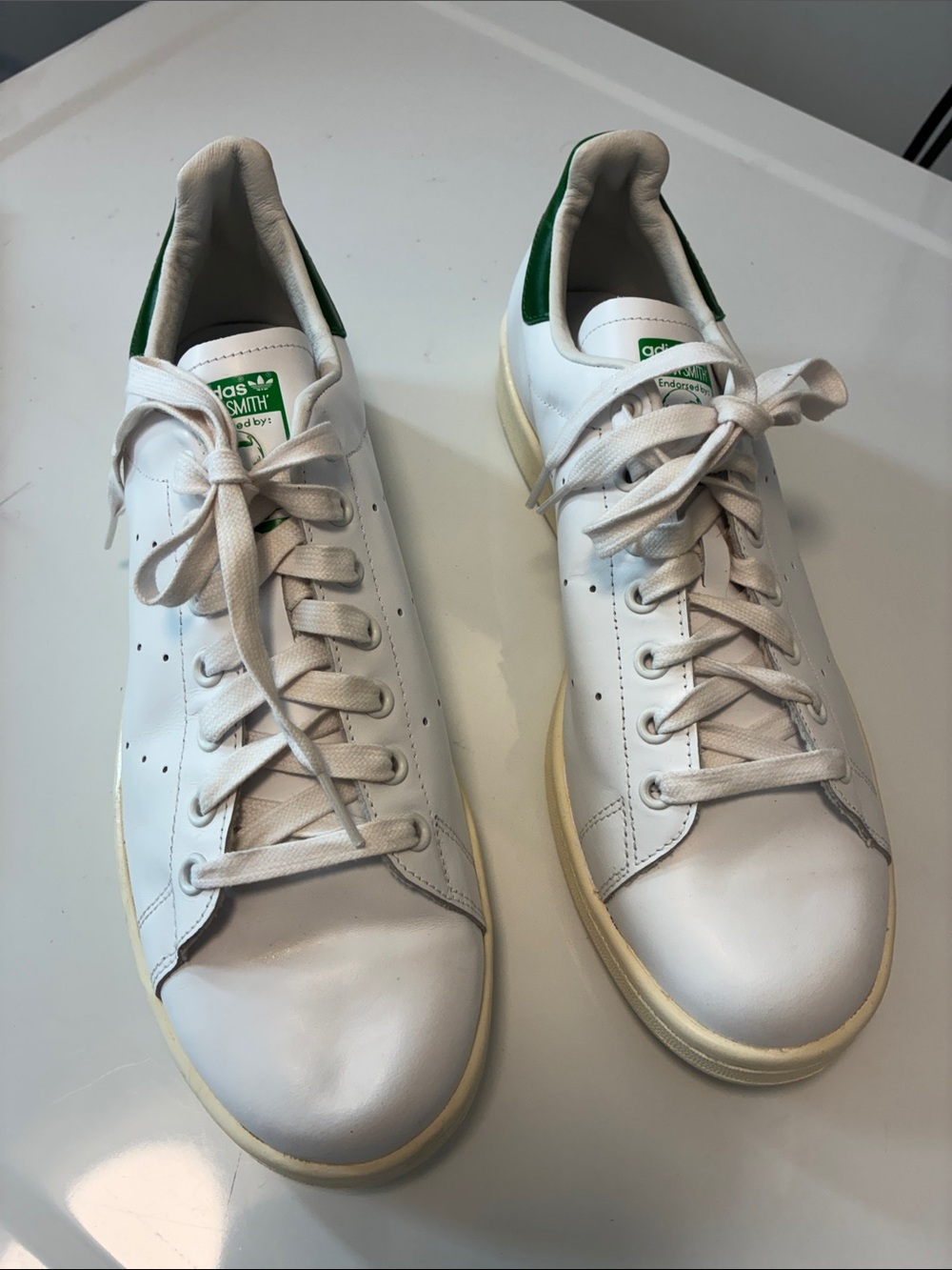 adidas Stan smith White and Green Leather Low-Top Sneakers in size 11